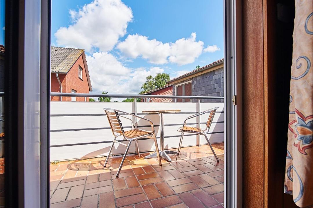 Ferienhaus Achtern Feeld Hüde Buitenkant foto
